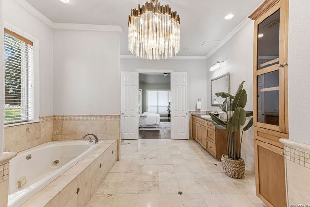 24814 Jordans Way, San Antonio, TX 78260