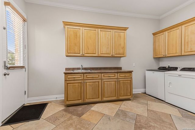 24814 Jordans Way, San Antonio, TX 78260