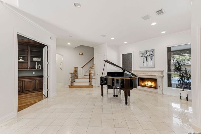 24814 Jordans Way, San Antonio, TX 78260