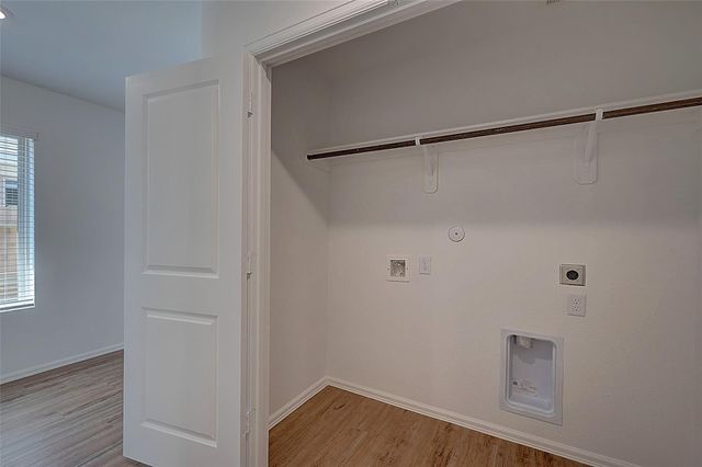 19915 Epirus Shores Drive, Hockley, TX 77447