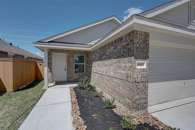 19915 Epirus Shores Drive, Hockley, TX 77447