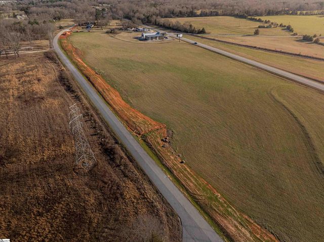 02 Sc 14 Highway, Laurens, SC 29360