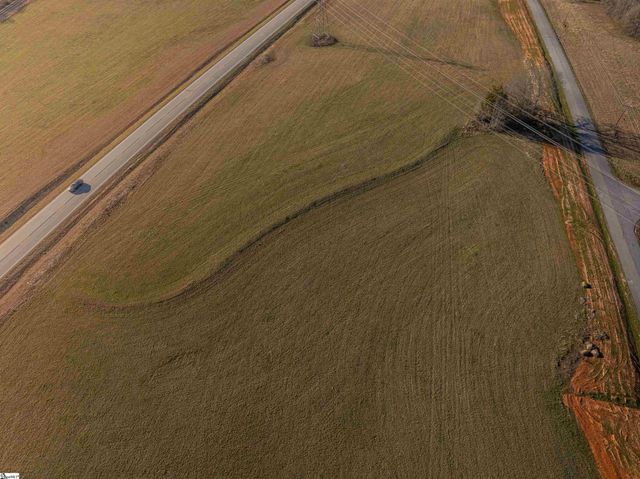 02 Sc 14 Highway, Laurens, SC 29360