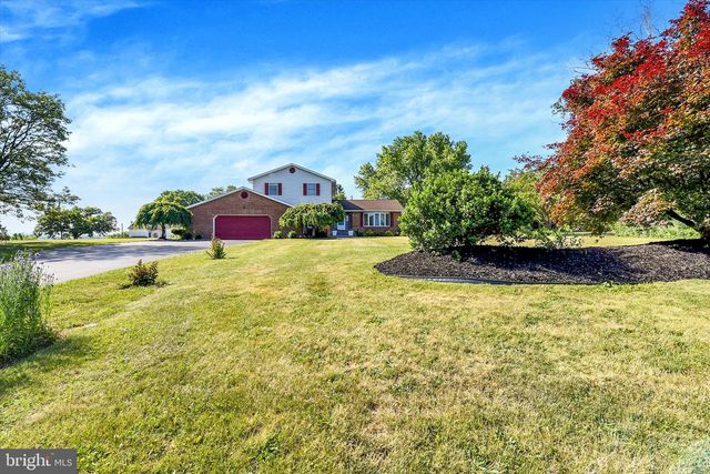 235 RIDGE HILL, Mechanicsburg, PA 17050