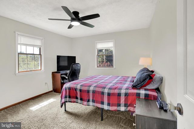 235 RIDGE HILL, Mechanicsburg, PA 17050