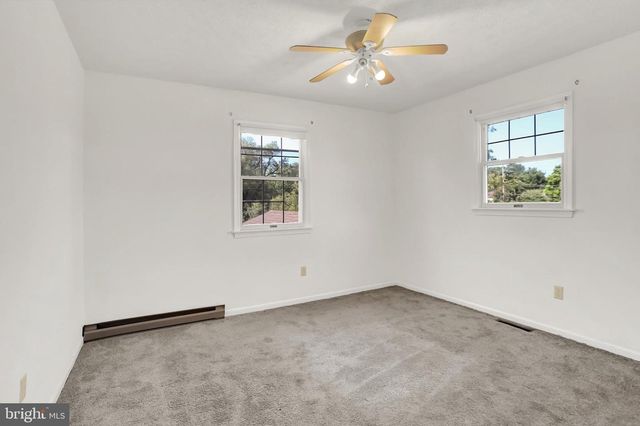 235 RIDGE HILL, Mechanicsburg, PA 17050
