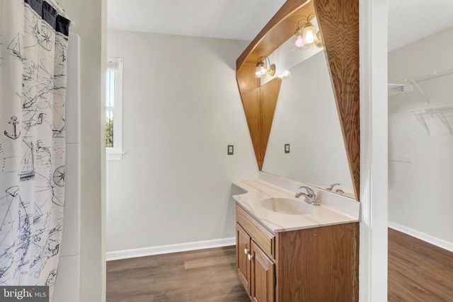 235 RIDGE HILL, Mechanicsburg, PA 17050