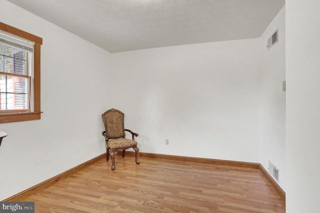 235 RIDGE HILL, Mechanicsburg, PA 17050