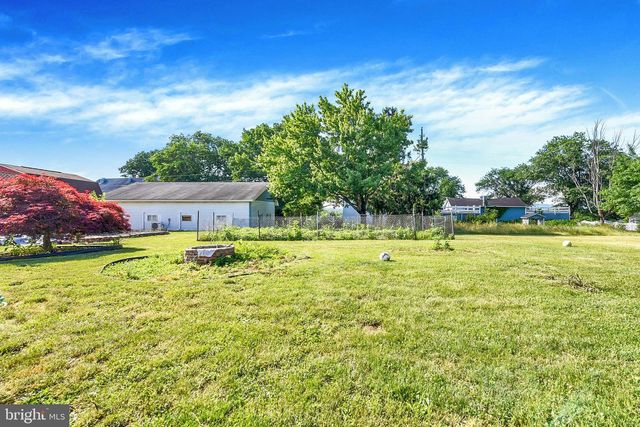 235 RIDGE HILL, Mechanicsburg, PA 17050