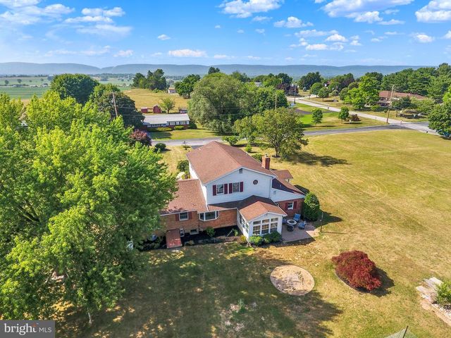 235 RIDGE HILL, Mechanicsburg, PA 17050