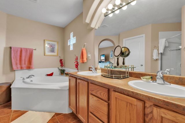 1449 Wilkes Way SE, Rio Rancho, NM 87124
