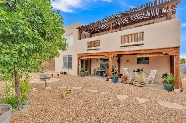 1449 Wilkes Way SE, Rio Rancho, NM 87124