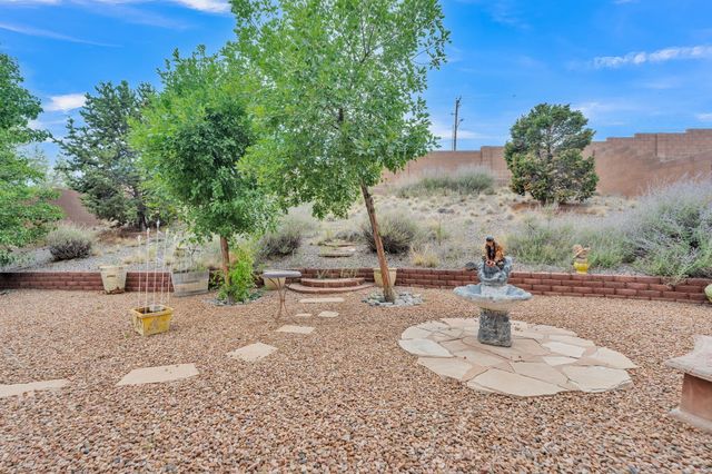 1449 Wilkes Way SE, Rio Rancho, NM 87124