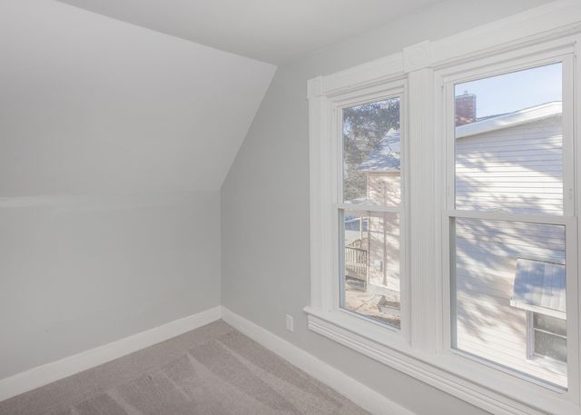 3223 9TH Avenue, Rock Island, IL 61201