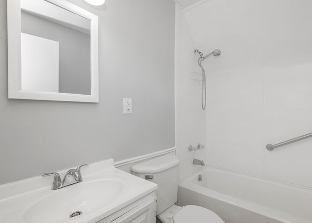 3223 9TH Avenue, Rock Island, IL 61201