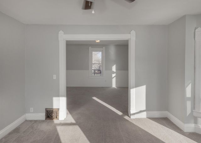 3223 9TH Avenue, Rock Island, IL 61201