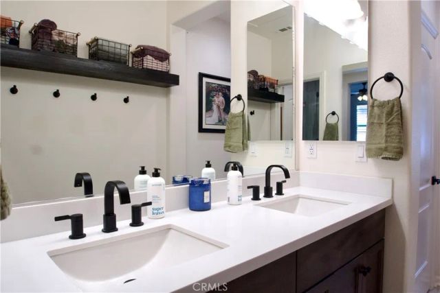 104 Jaripol Circle, Rancho Mission Viejo, CA 92694