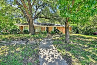 225 W Texas Street, Sherman, TX 75092