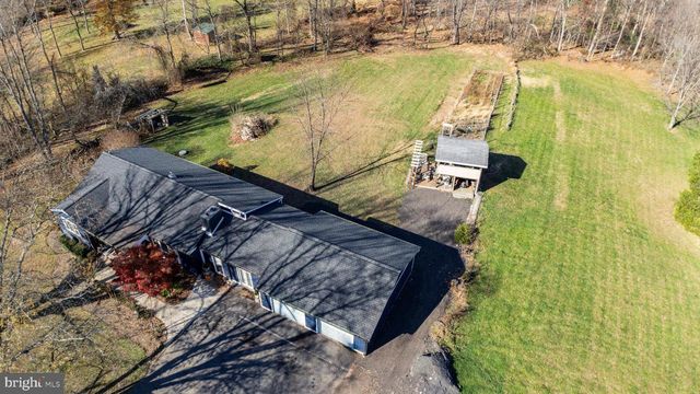 15485 BERLIN TPKE, Purcellville, VA 20132