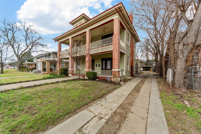 4615 Gaston Avenue, Dallas, TX 75246