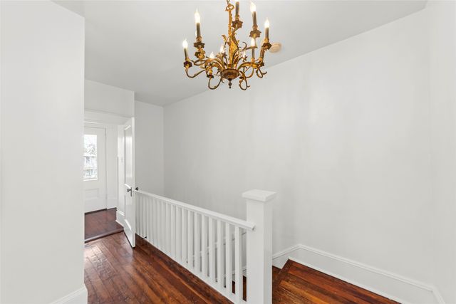 4615 Gaston Avenue, Dallas, TX 75246