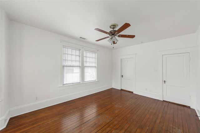 4615 Gaston Avenue, Dallas, TX 75246