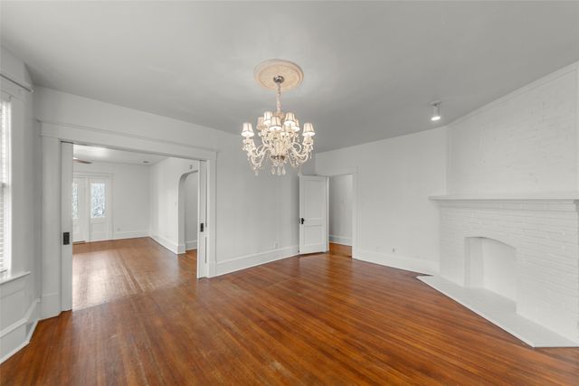 4615 Gaston Avenue, Dallas, TX 75246