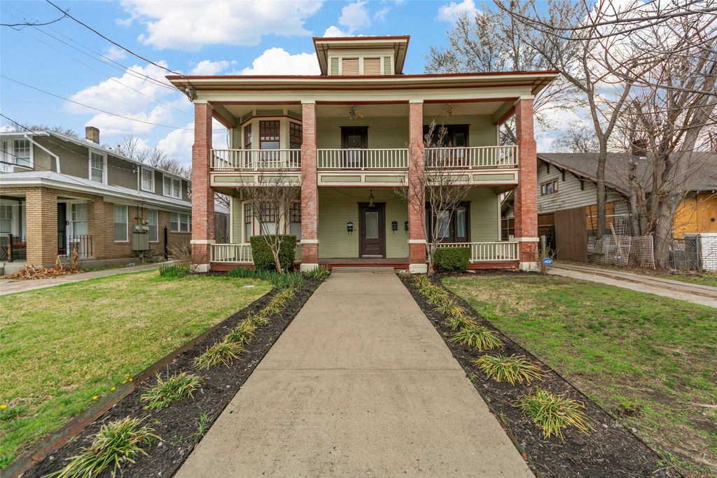 4615 Gaston Avenue, Dallas, TX 75246