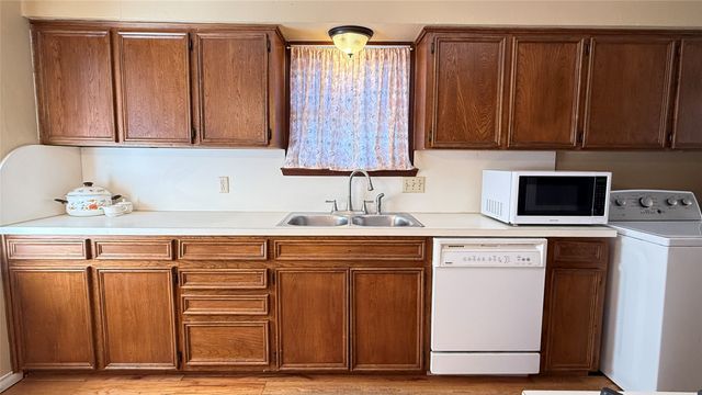 3537 Rock Bluff Drive, Dallas, TX 75227