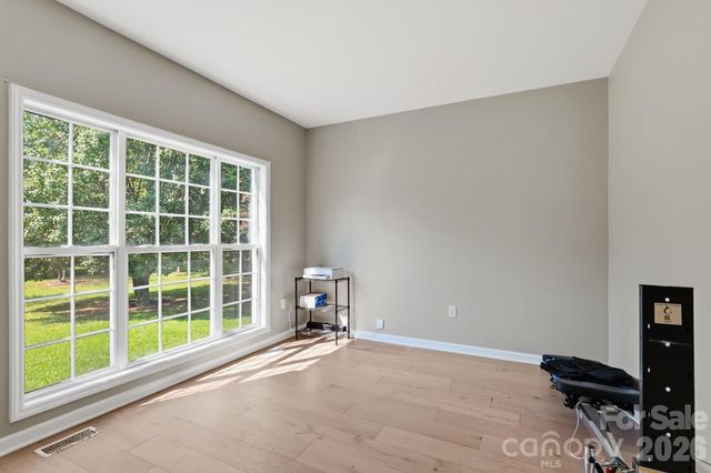 8025 Silver Maple Lane, Mint Hill, NC 28227