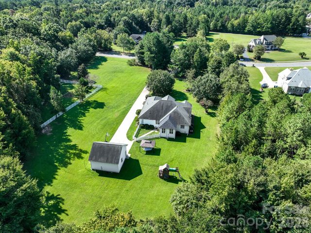 8025 Silver Maple Lane, Mint Hill, NC 28227