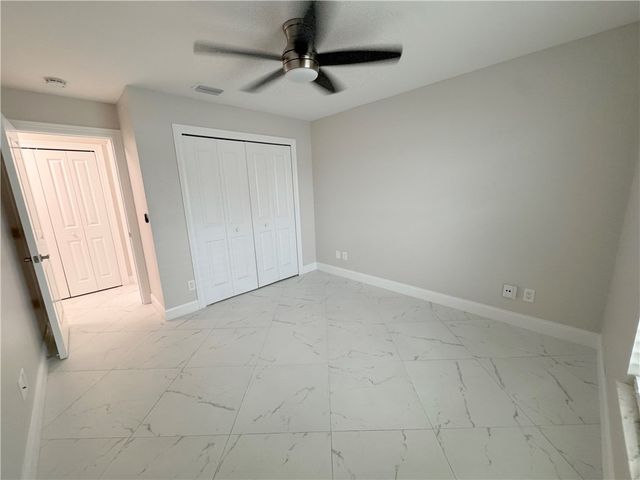 248 16th Place SW, Vero Beach, FL 32962