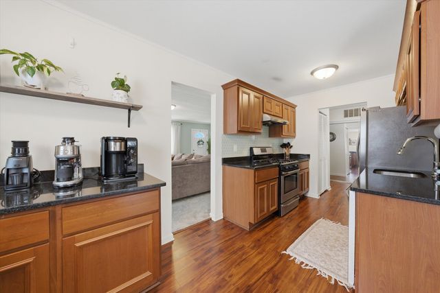 113 Parklawn Court, Bolingbrook, IL 60440