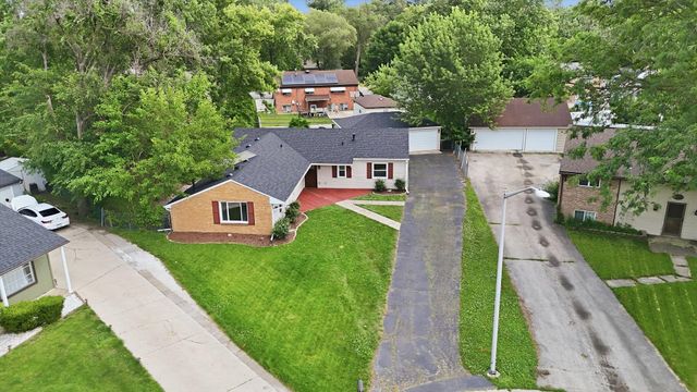 113 Parklawn Court, Bolingbrook, IL 60440