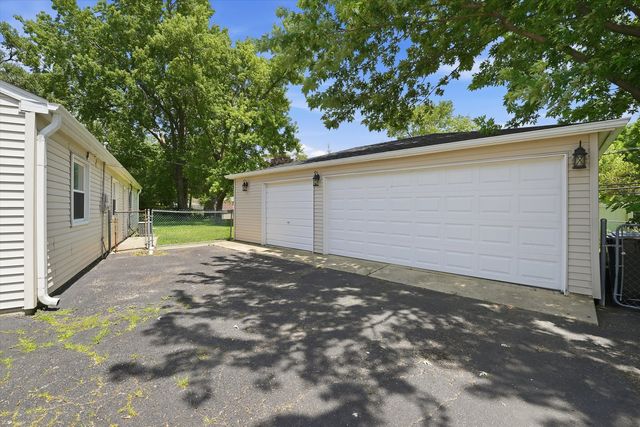 113 Parklawn Court, Bolingbrook, IL 60440