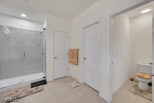 927 SE 5th CT, Cape Coral, FL 33990