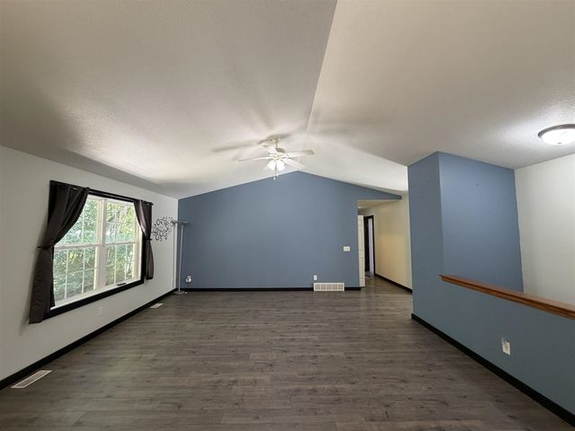 4122 Duck Lake Road, Whitehall, MI 49461