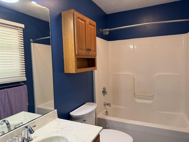 4122 Duck Lake Road, Whitehall, MI 49461