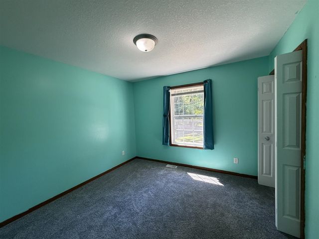 4122 Duck Lake Road, Whitehall, MI 49461