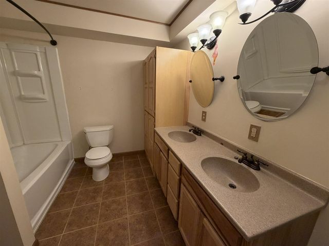 4122 Duck Lake Road, Whitehall, MI 49461