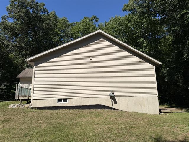 4122 Duck Lake Road, Whitehall, MI 49461
