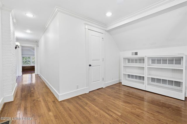 304 S Peterson Ave 3, Louisville, KY 40206