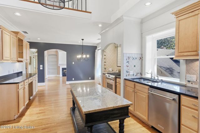 304 S Peterson Ave 3, Louisville, KY 40206
