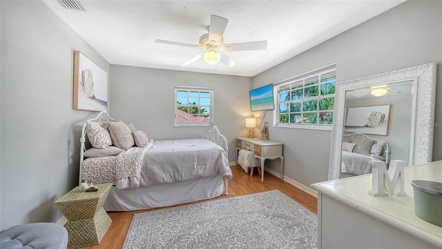 4839 SWEETMEADOW CIRCLE, Sarasota, FL 34238