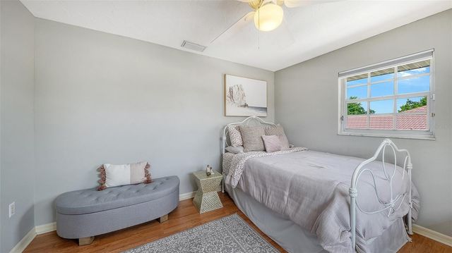 4839 SWEETMEADOW CIRCLE, Sarasota, FL 34238