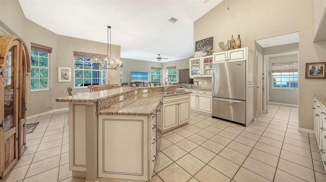 4839 SWEETMEADOW CIRCLE, Sarasota, FL 34238