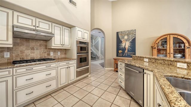 4839 SWEETMEADOW CIRCLE, Sarasota, FL 34238