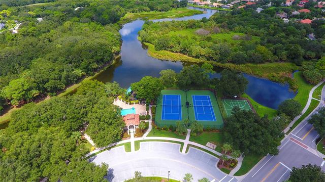 4839 SWEETMEADOW CIRCLE, Sarasota, FL 34238