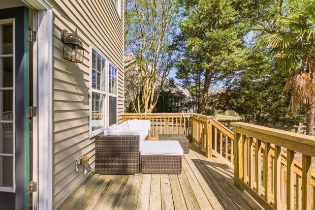 812 Harbor Place Drive, Charleston, SC 29412