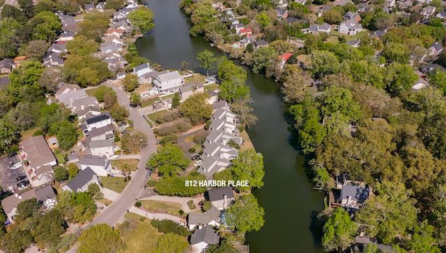 812 Harbor Place Drive, Charleston, SC 29412